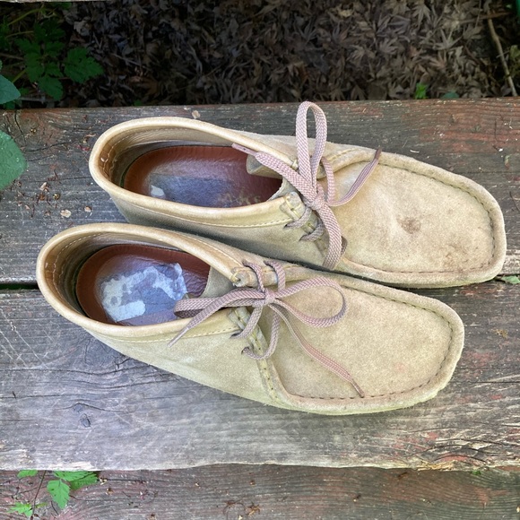 Clarks Wallabee Boots - Picture 2 of 4